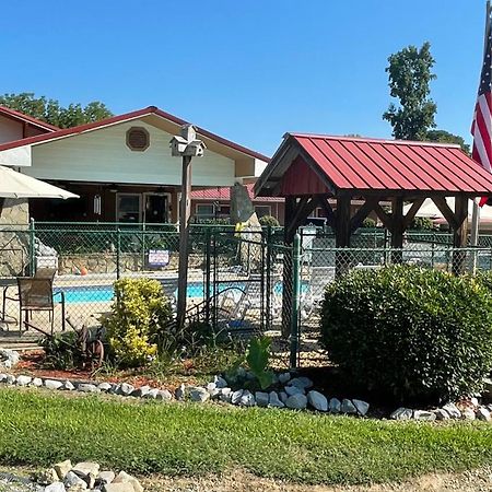 Bay Springs Country Inn & Marina Centre Exteriör bild